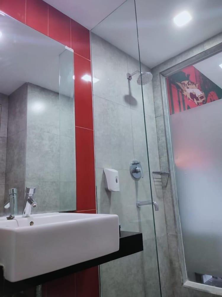 Grand Kolopaking Hotel Kebumen Dış mekan fotoğraf